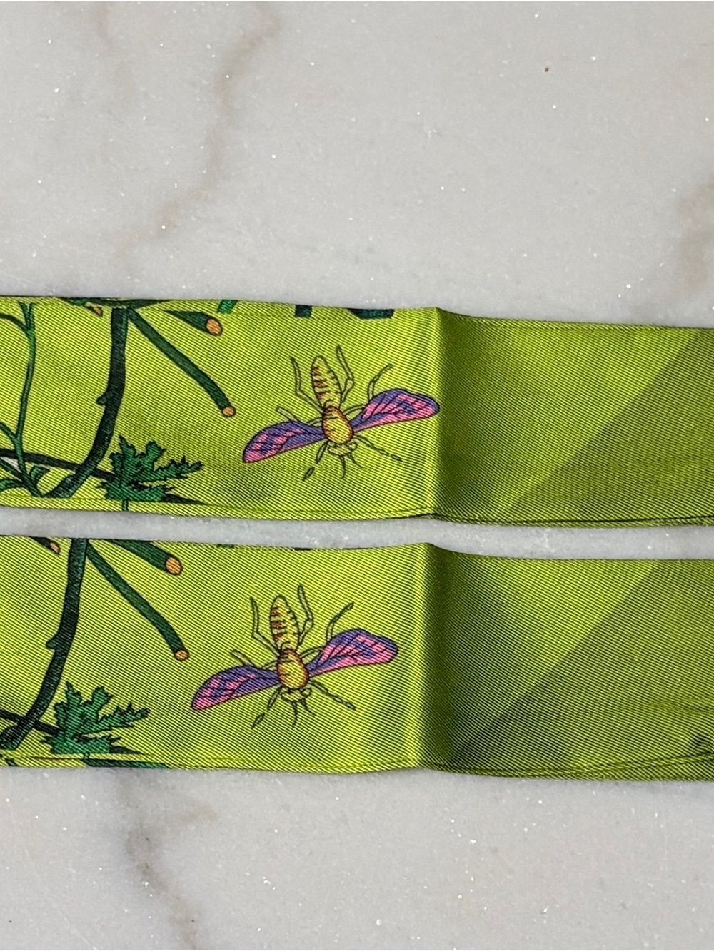 Vibrant Green Print Fringe Handbag Wrap Scarf Purse Accessory - Picture 3 of 6